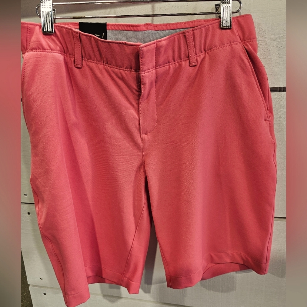 Women's UA Drive 9" Shorts